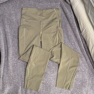 Lululemon fast and free high rise tight pockets 25” size 4 nomad